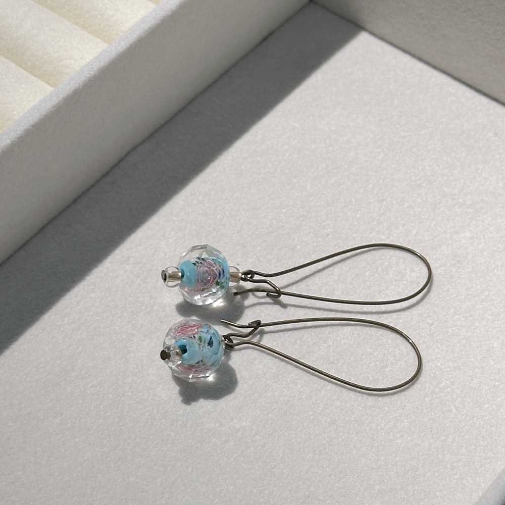 Handmade Burnished Brass Blue & Pink Rose Drop Earrings Kidney Wires Boho Look - Picture 6 of 6